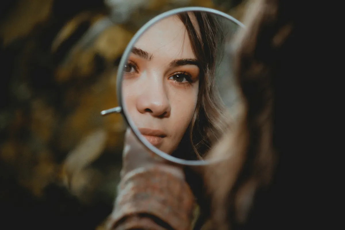 In the Age of Free Knowledge and AI, Self-Knowledge is the Only Currency That Matters